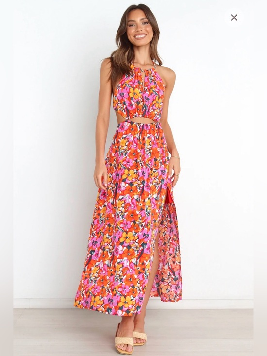 Petal & Pup Dresses & Skirts - Petal & Pup NWT Floral Cut Out Senorita Dress size 2